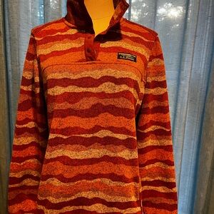 L.L. Bean Red and Orange Wave Pattern sweater fleece Pullover- size small